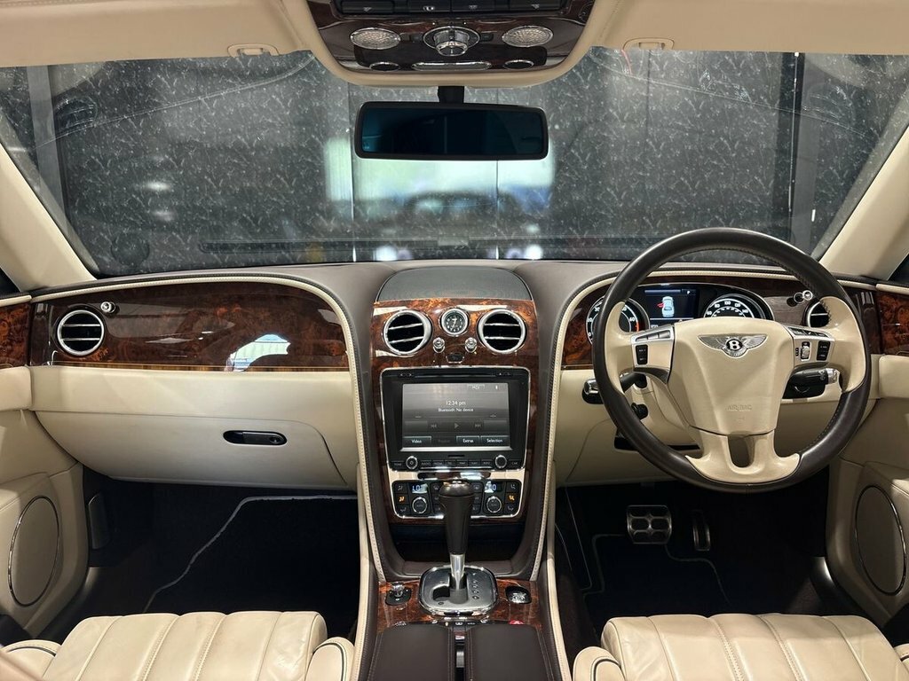 Bentley Flying Spur Petrol #11