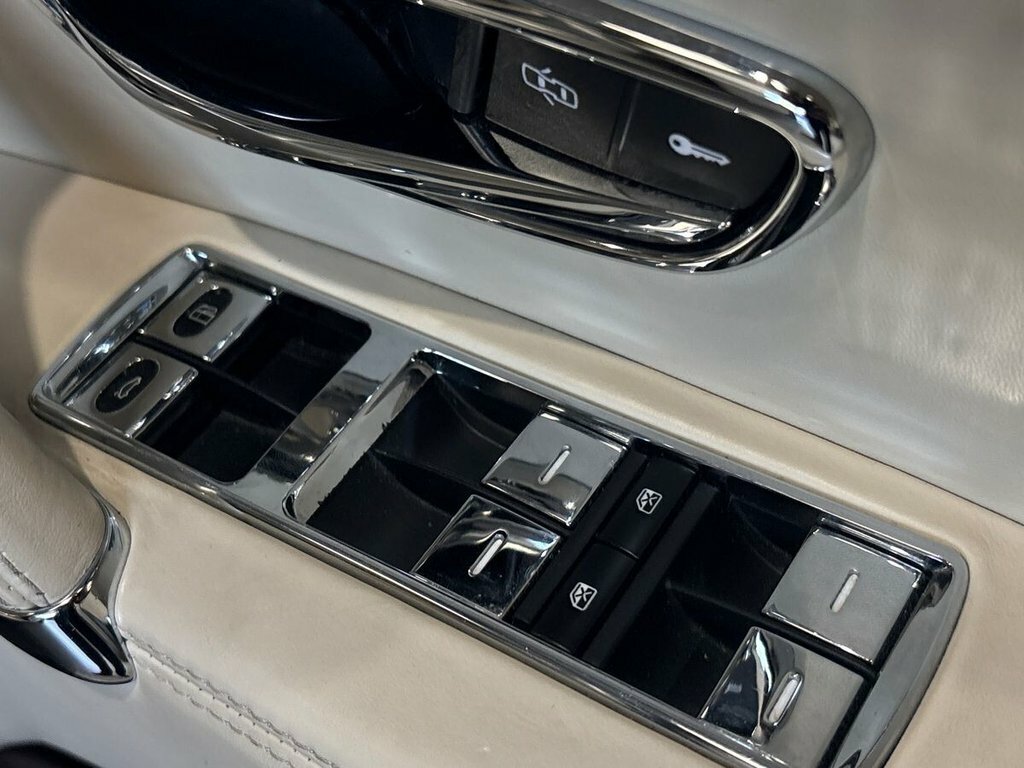 Bentley Flying Spur Petrol #42