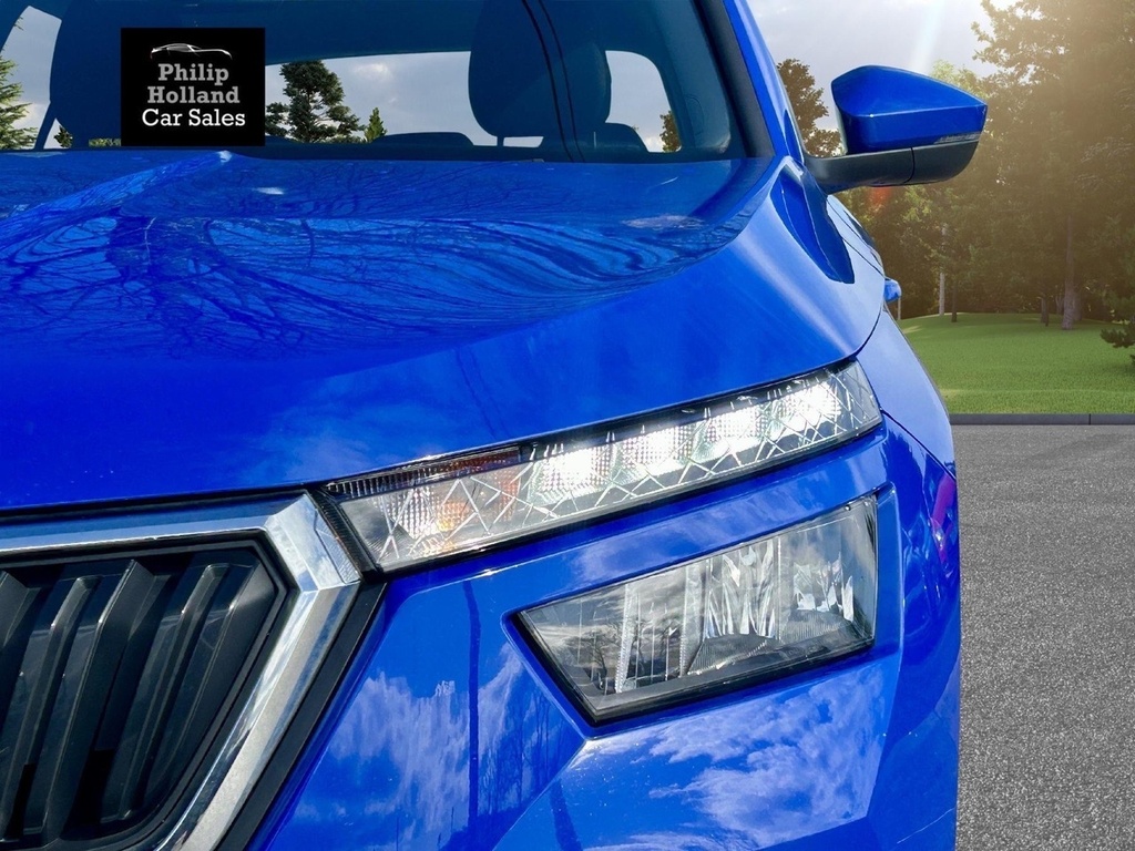 Skoda Kamiq Suv OW72GKX Blue #3