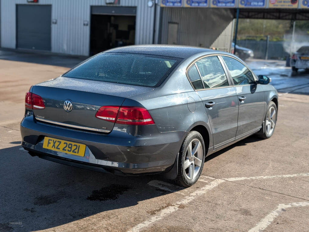 Volkswagen Passat 1.6 Tdi Bluemotion Tech S FXZ2921 Grey #5
