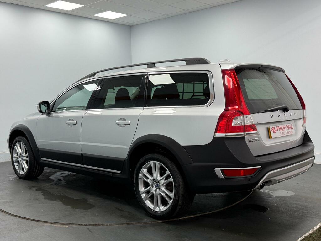 Volvo XC70 D4 181 Se Lux Awd Geartronic Silver #3
