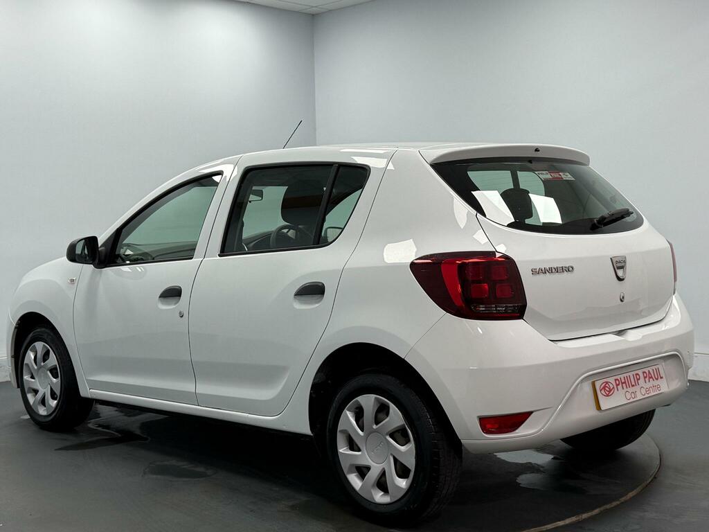 Dacia Sandero 1.0 Sce Essential White #3