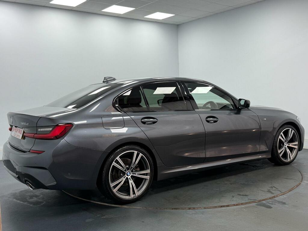 BMW 3 Series 320D M Sport Step YJ69SHS Grey #4