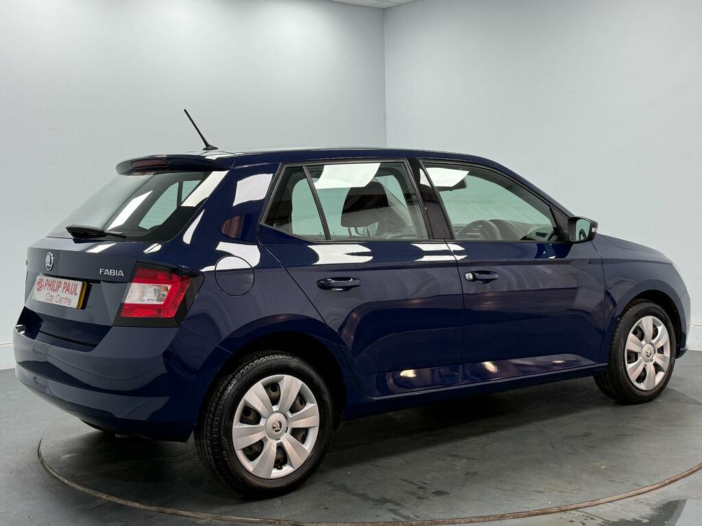 Skoda Fabia 1.0 Mpi 60 S OY17YNX Blue #4
