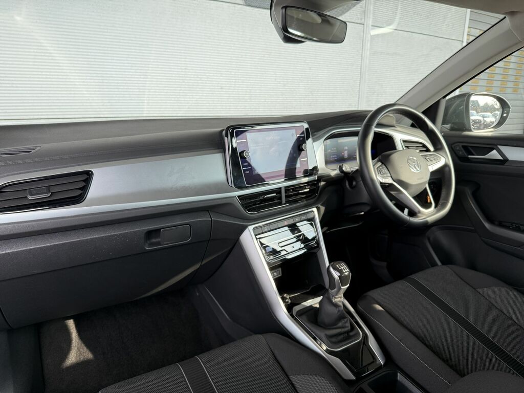 Volkswagen T-Roc 1.0 Tsi Life 110 Bhp MM72KUK Grey #6