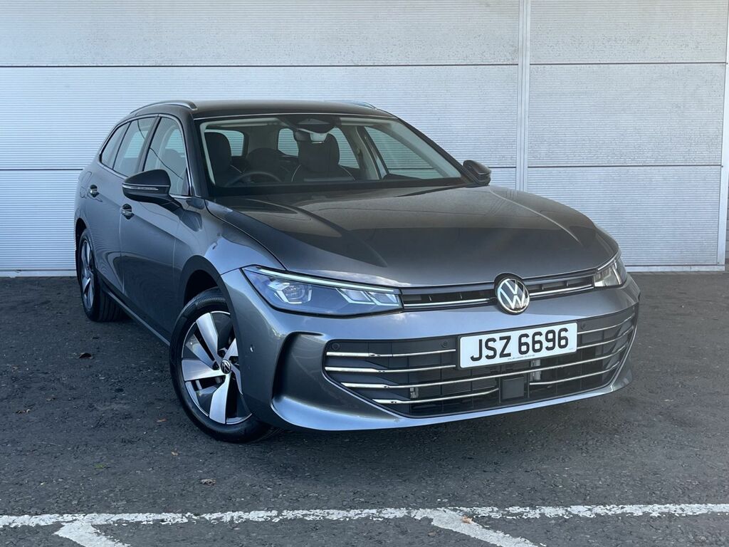 Volkswagen Passat Estate 1.5 Etsi Life 150 Bhp Dsg Grey