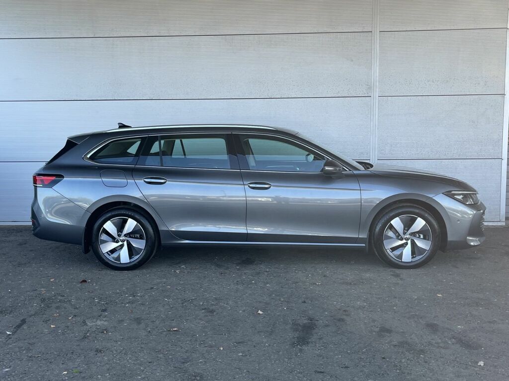 Volkswagen Passat Estate 1.5 Etsi Life 150 Bhp Dsg Grey #3