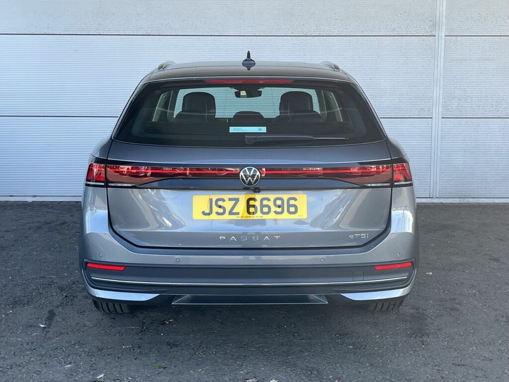 Volkswagen Passat Estate 1.5 Etsi Life 150 Bhp Dsg Grey #4