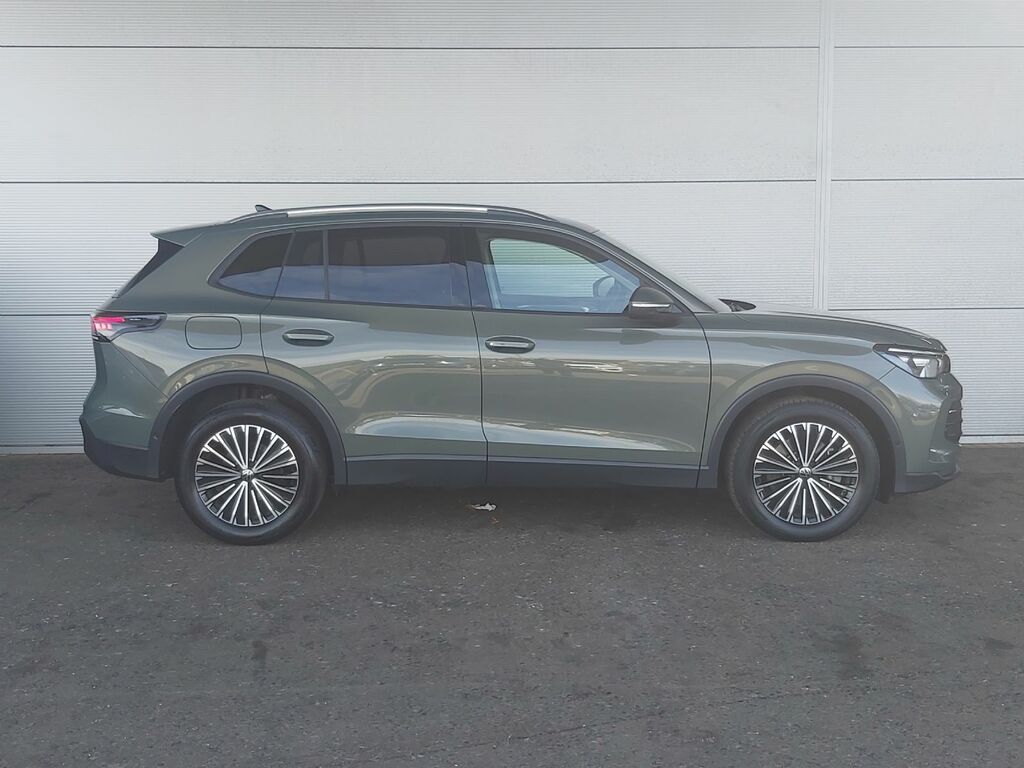 Volkswagen Tiguan 2.0 Tdi Match 150 Bhp Dsg PL74GVP Green #3