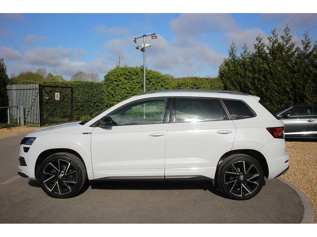 Skoda Karoq Suv RO69GXR White #4