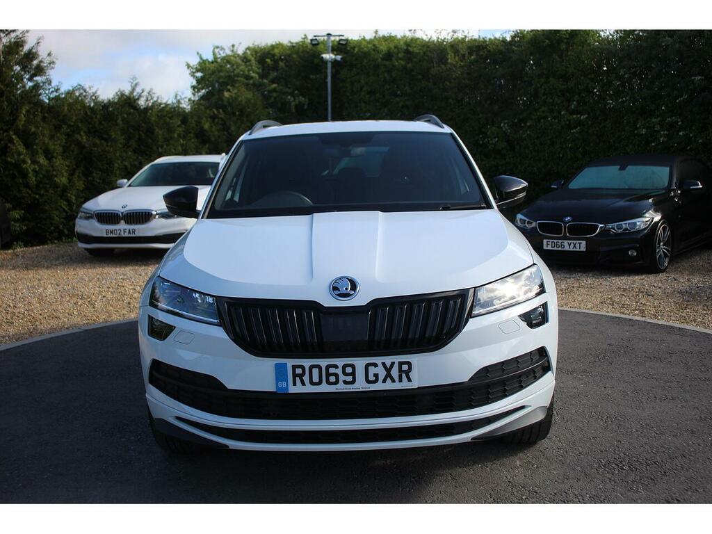 Skoda Karoq Suv RO69GXR White #2