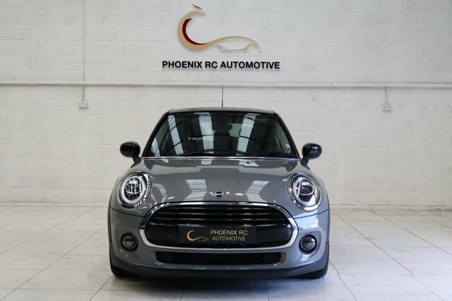 Mini Hatch 1.5 Cooper Classic Hatchback Steptronic YH20XVR Grey #4