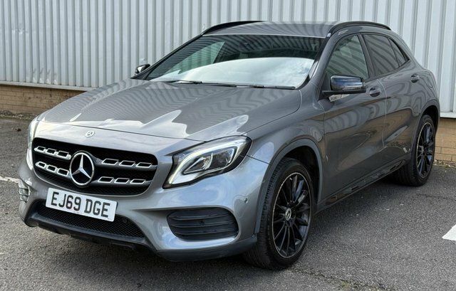 Mercedes-Benz GLA Class Gla180 Amg Line Edition EJ69DGE Grey #3