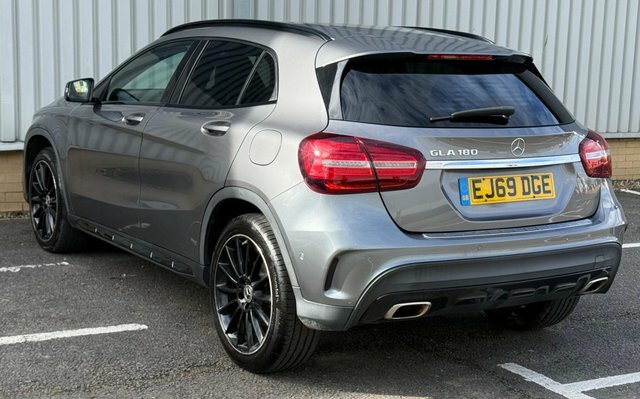 Mercedes-Benz GLA Class Gla180 Amg Line Edition EJ69DGE Grey #4