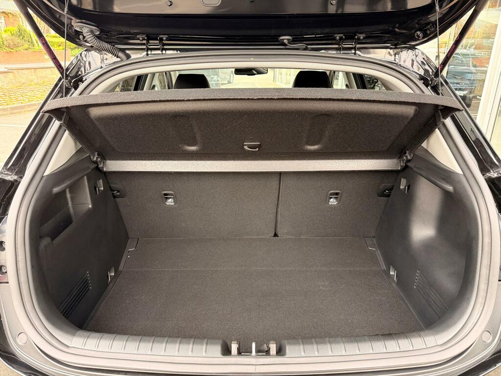 Kia Stonic 1.0 T-gdi Mhev Shadow Suv Hybrid Dct Eu YH74VBD Black #6