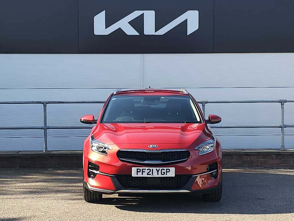 Kia Xceed 1.5 T-gdi 3 Suv Euro 6 Ss 15 PF21YGP Red #2