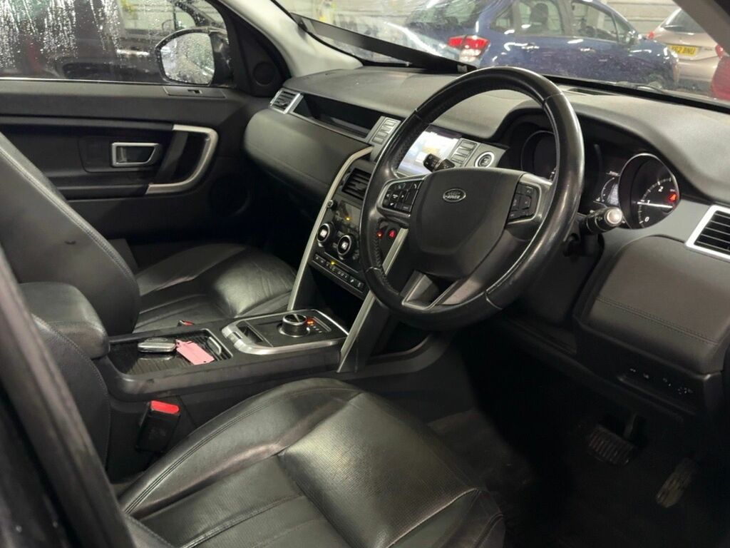 Land Rover Discovery Sport 2.0 Td4 Se Suv 4Wd Euro 6 Ss 1 PK18KMU Black #5