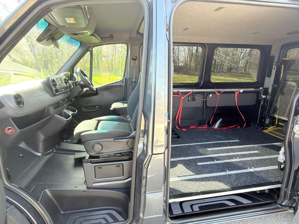 Mercedes-Benz Sprinter Cdi Driver Transfer Wheelchair Accessibl  #4