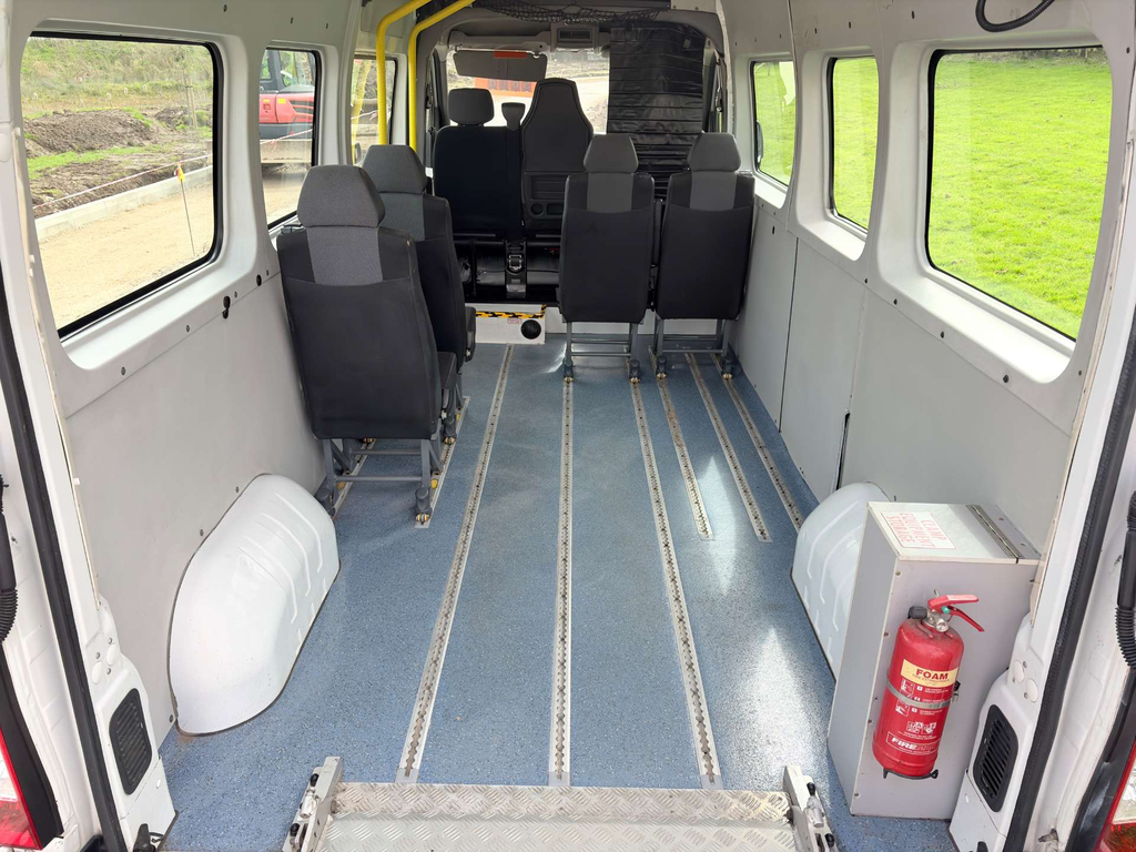 Renault Master Lm35 Wheelchair Accessible Vehicle Minibus Wav  #6