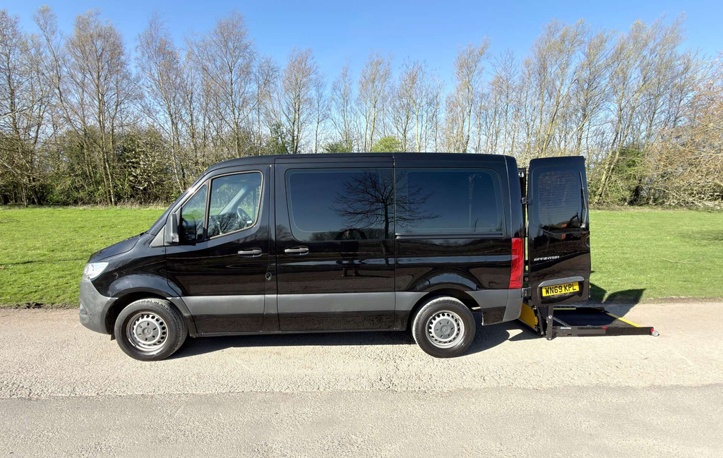 Mercedes-Benz Sprinter 316 Cdi Blueefficiency Wheelchair Accessible Vehic 