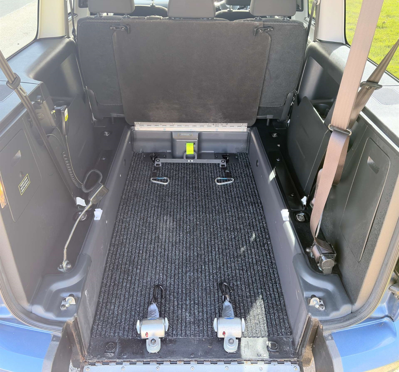 Volkswagen Caddy Maxi Life C20 Allied Wheelchair Accessible Vehicle Wav SB70YHV #6