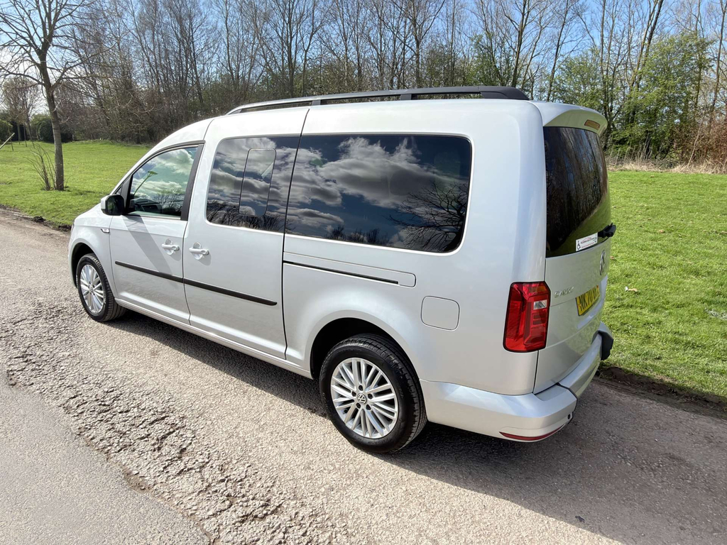 Volkswagen Caddy Maxi Life Wheelchair Accessible Vehicle Wav #4