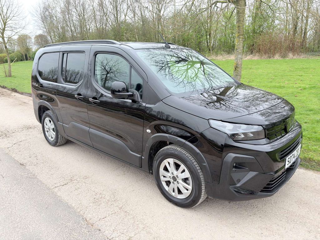 Peugeot Rifter Horizon Lwb XL 5 Seats Wheelchair Accessible Veh  #2