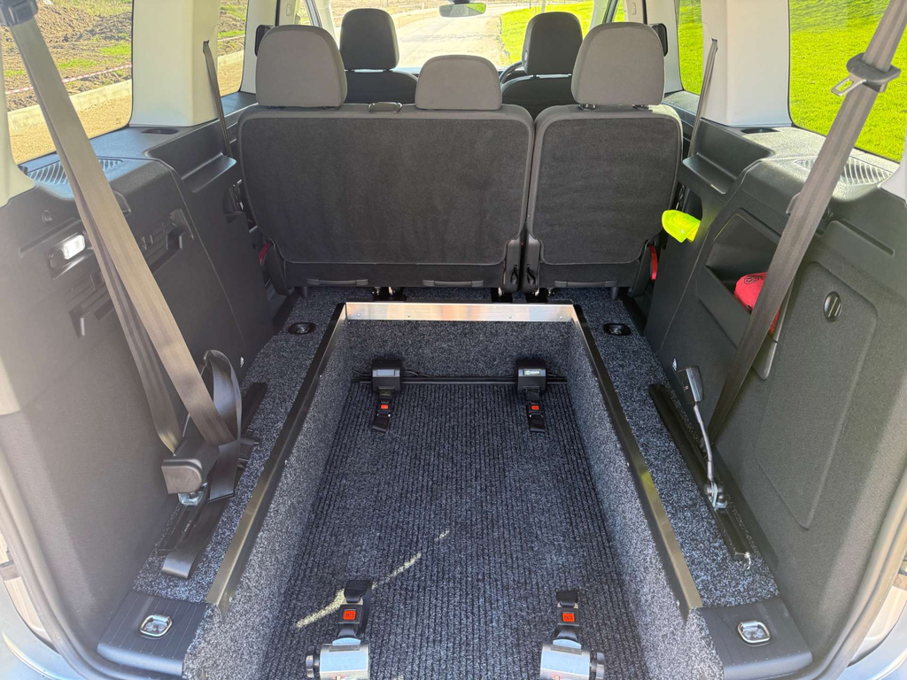 Volkswagen Caddy Maxi Life C20 Wheelchair Accessible Vehicle Wav M7DGF  #6