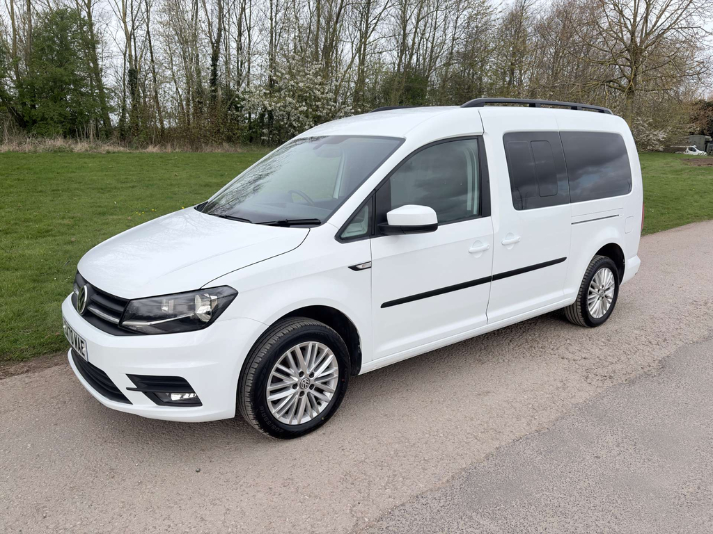 Volkswagen Caddy Maxi Life C20 Wheelchair Accessible Vehicle Wav Disabled Mob SA70WAE #3