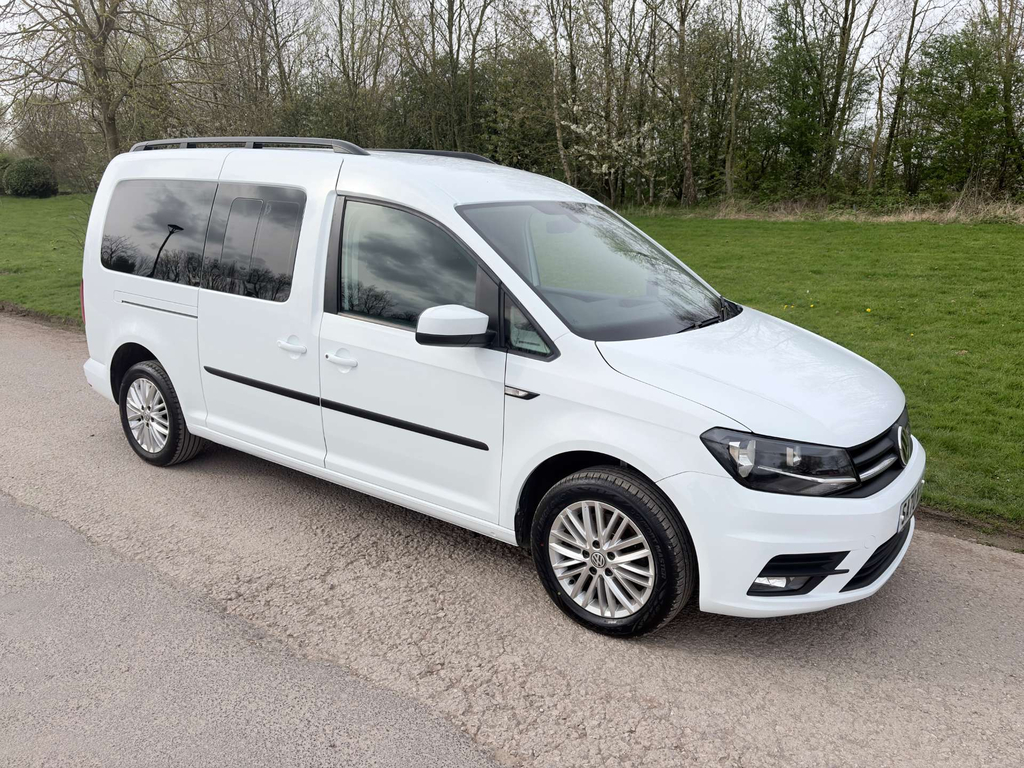 Volkswagen Caddy Maxi Life C20 Wheelchair Accessible Vehicle Wav Disabled Mob SA70WAE #2