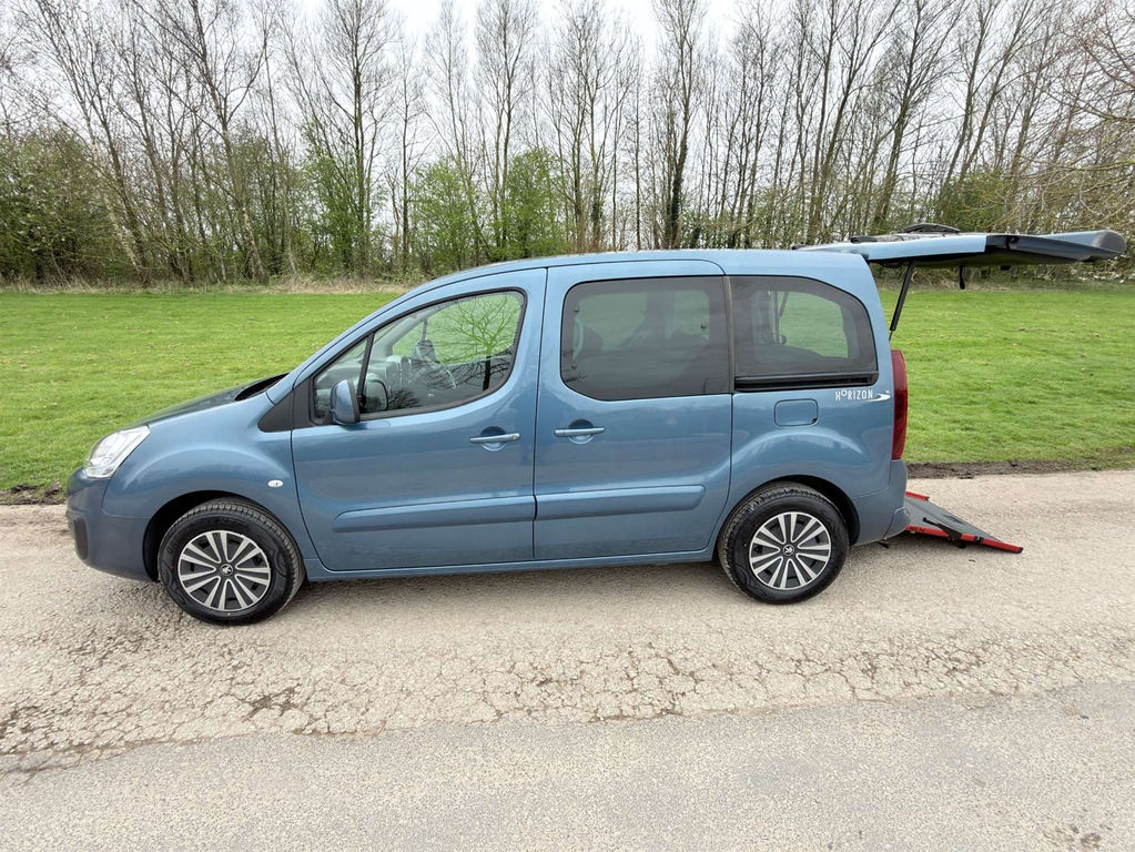 Peugeot Partner Tepee Horizon 5,000 Miles 5 Seats Wheelchair Accessi