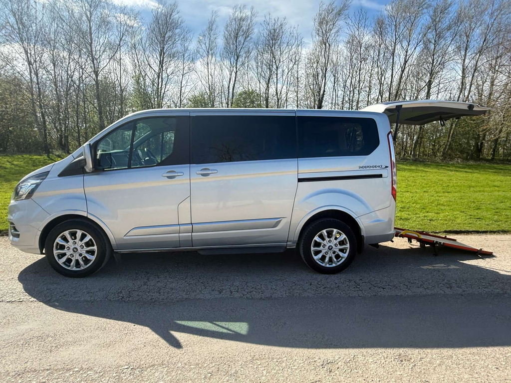 2021 Ford Tourneo Custom