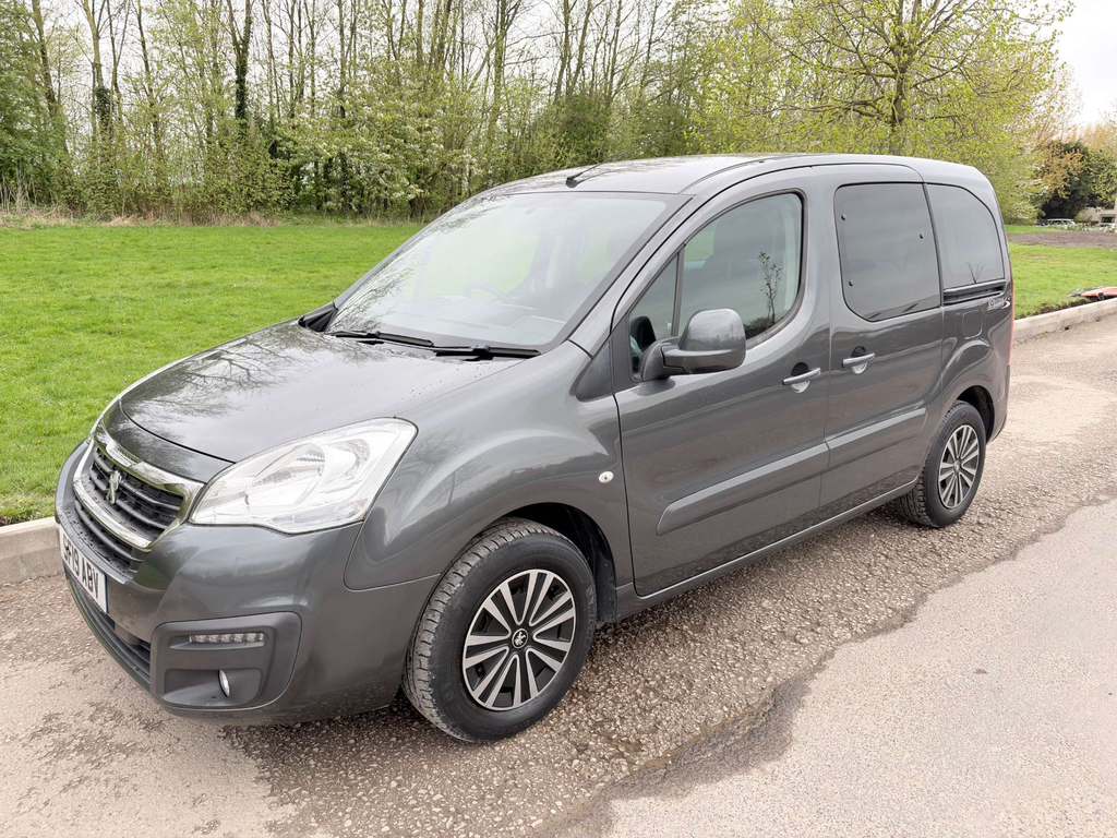 Peugeot Partner Tepee Horizon 5 Seats 7,000 Miles Wheelchair Accessibl #3