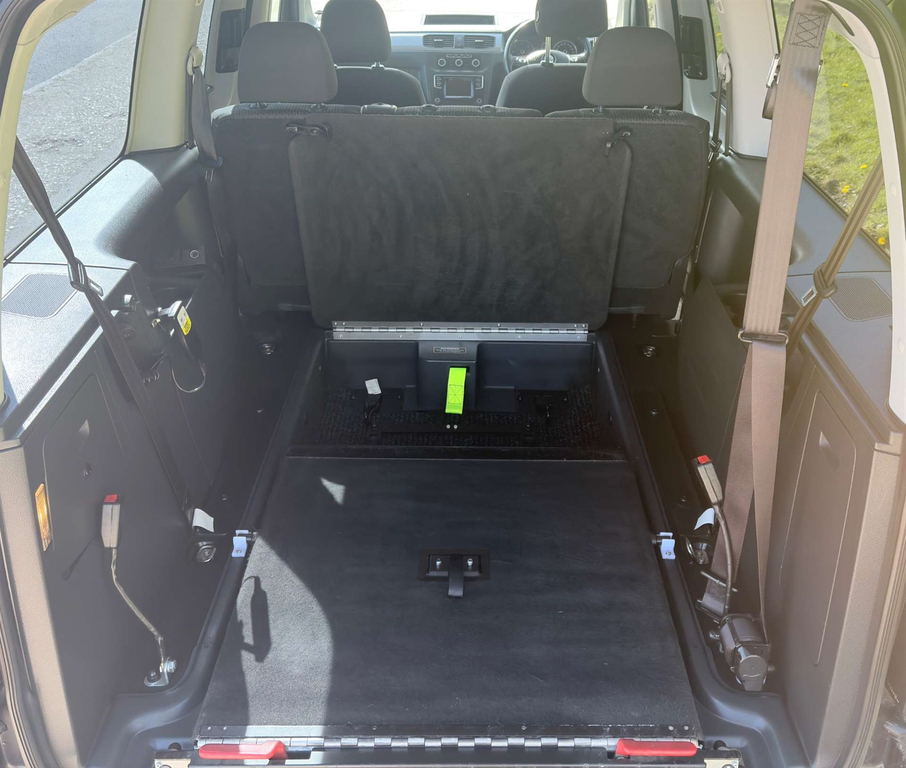 Volkswagen Caddy Maxi Life C20 Allied Wheelchair Accessible Vehicle Wav Mob SG70NHO #6