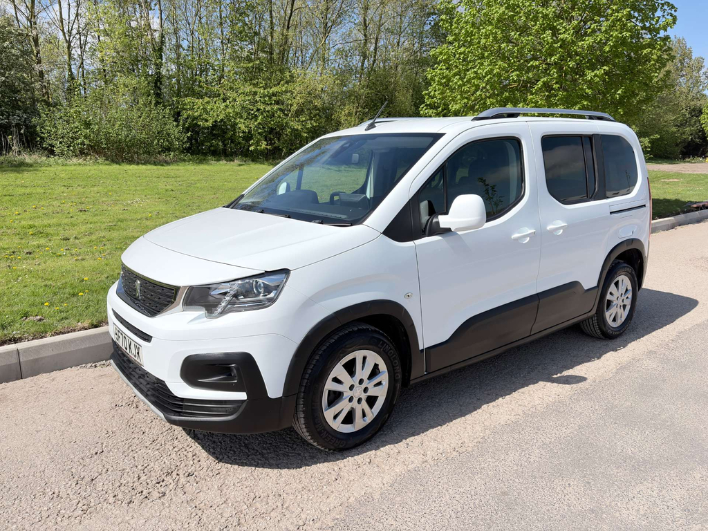 Peugeot Rifter Horizon Hdi 5 Seats Wheelchair Accessible Vehicl SF70KJX  #3