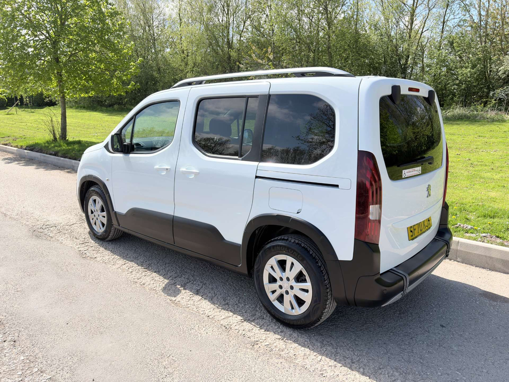 Peugeot Rifter Horizon Hdi 5 Seats Wheelchair Accessible Vehicl SF70KJX  #4