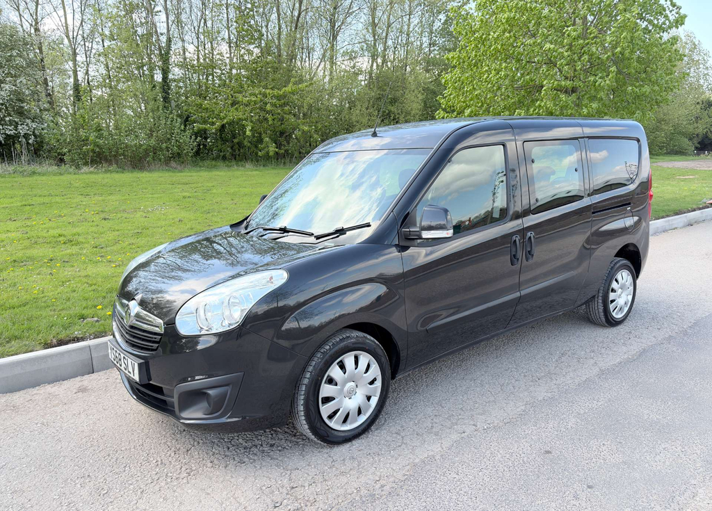 Vauxhall Combo Colorado 1.2 Cdti 5 Seats Wheelchair Accessible  #3