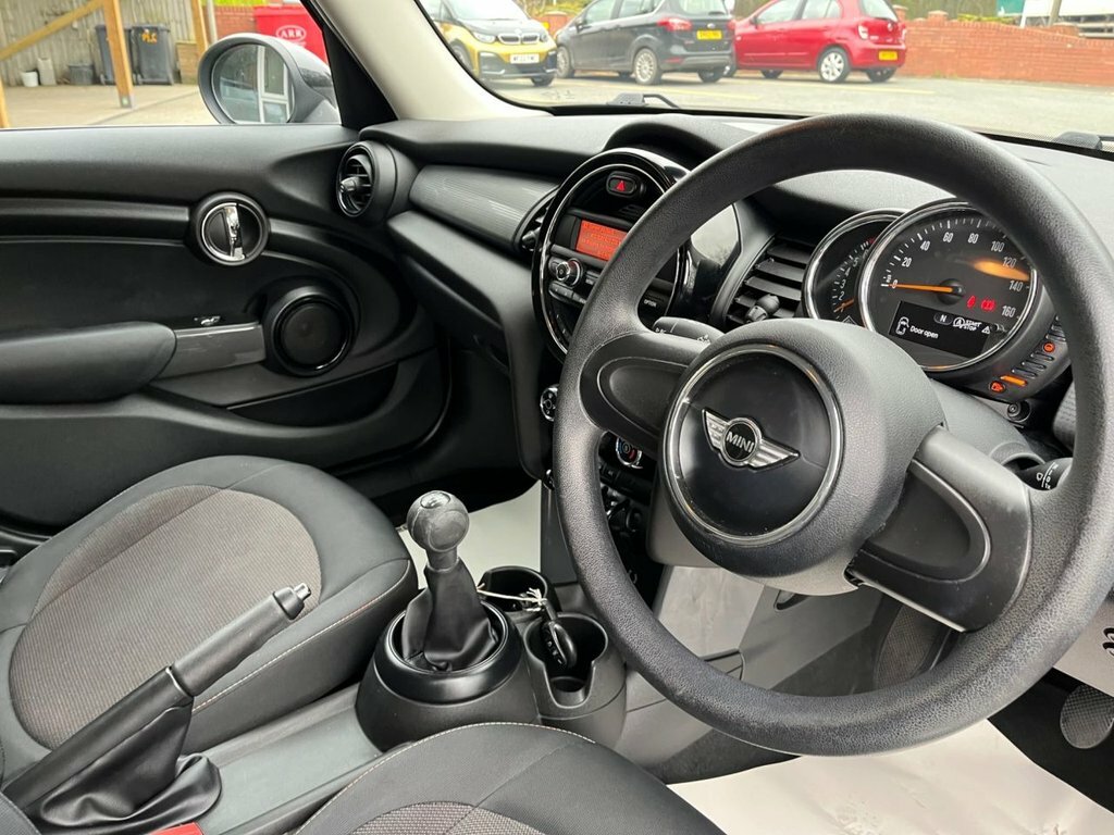 Mini Hatch 1.5L Cooper DGZ9458 Grey #2