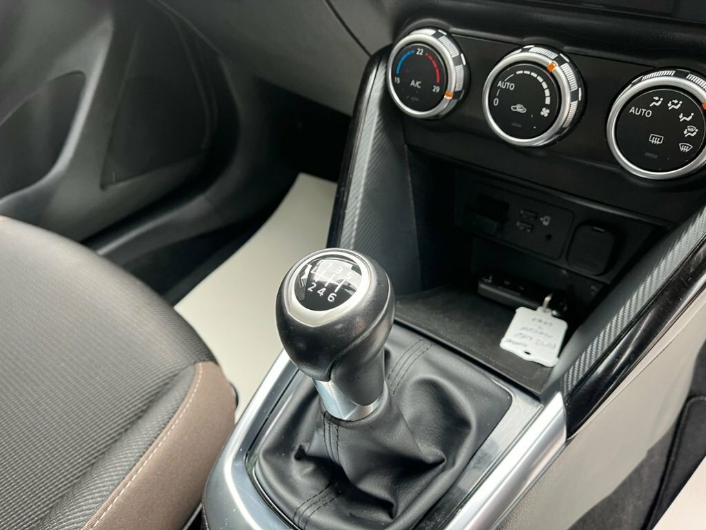 Mazda 2 1.5L Se-l PO72NBD Grey #4