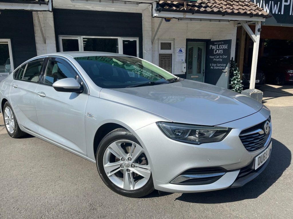 Vauxhall Insignia 1.6L Tech Line Nav DU69OFM Silver #6