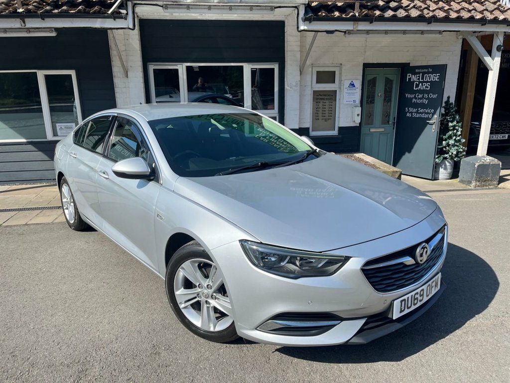 Vauxhall Insignia 1.6L Tech Line Nav DU69OFM Silver #5