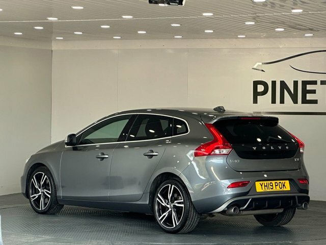 Volvo V40 1.5 T3 R-design Edition Hatchback YH19POK Grey #5