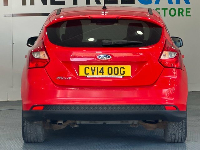 Ford Focus 1.6 Tdci Zetec Navigator Hatchback Manu CV14OOG Red #6