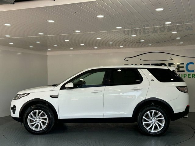Land Rover Discovery Sport 2.0 Td4 Se Tech Suv 4Wd Euro 6 S KJ19MDV White #3