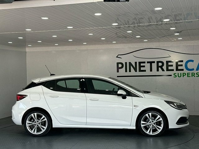 Vauxhall Astra 1.4I Turbo Sri VX Line Nav Hatchback Ma DS69UHO White #4