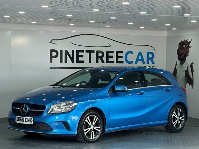 Mercedes-Benz A Class 1.6 A180 Se Executive Hatchback 7G-dc DU66CMK Blue #2