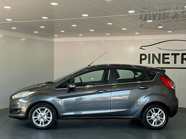 Ford Fiesta 1.5 Tdci Zetec Hatchback Euro 6 CN16YVG Grey #3