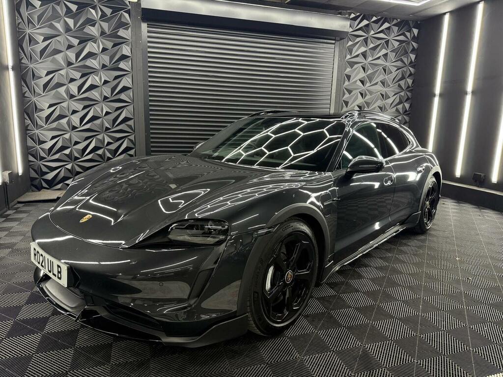 Porsche Taycan Estate Performance Plus 93.4Kwh Turbo Cross Turism Grey