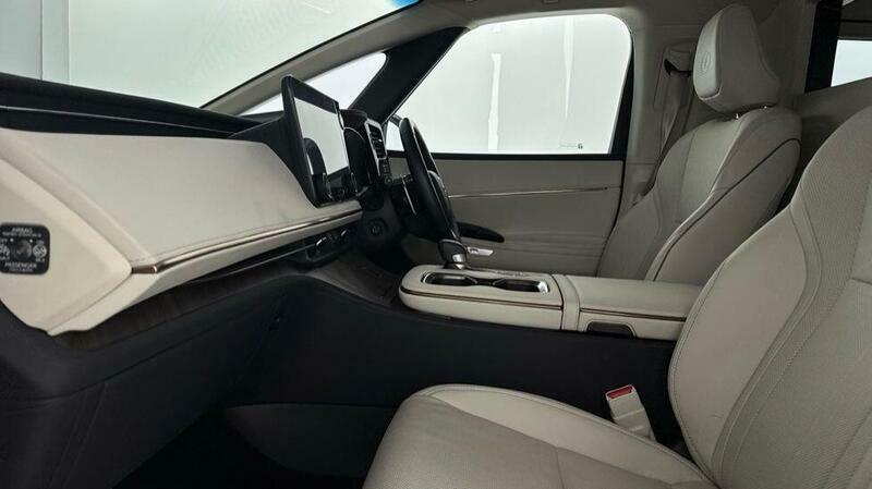 Lexus LM 2.5 350H E-cvt Awd Euro 6 Ss Black #2