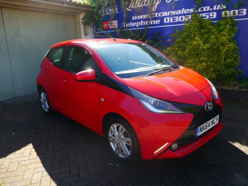 Toyota Aygo 1.0 Vvt-i X-pression Low Mileage - 2014 64 Red